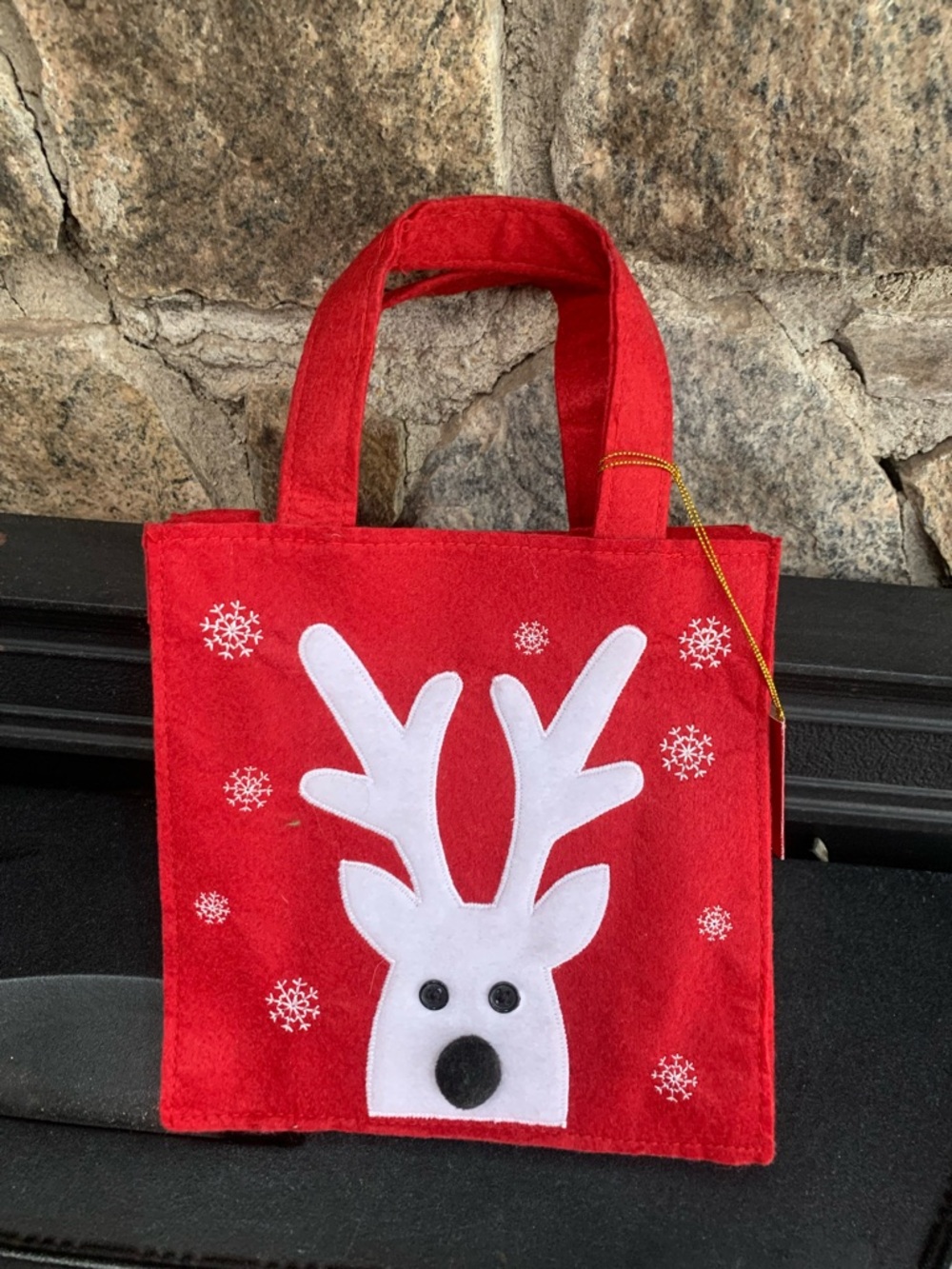 Avon Christmas Holiday Reindeer Tote Gift Bag Red Felt Brand New